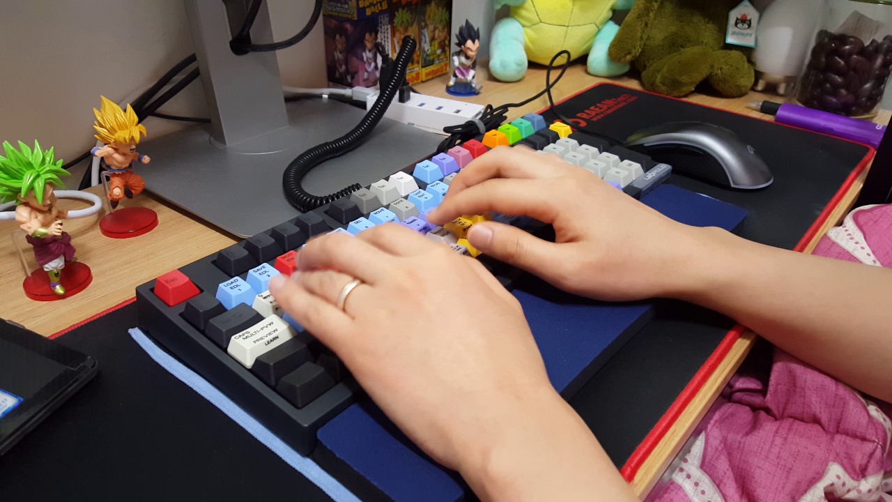 FC980C After Lubrication With BKE-9400A Keycaps