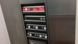 Thyssen Dover Impulse Hydraulic Elevator @ Travelodge - Depoe Bay, OR