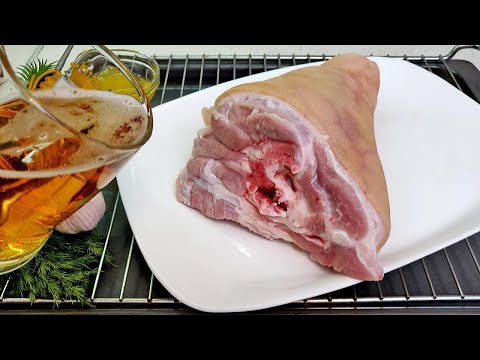 Video: Wie Man Gebackene Schweinekeule Kocht