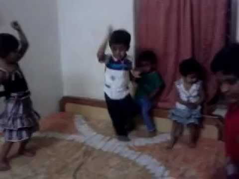 funny kids dancing