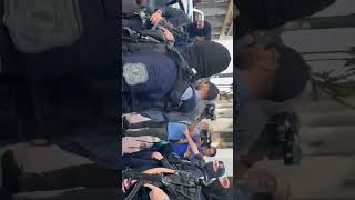 Ο Αλέξανδρος Γιωτόπουλος επιστρέφει στον Κορυδαλλό, η έξοδος από την Εισαγγελία Πειραιά  #protothema