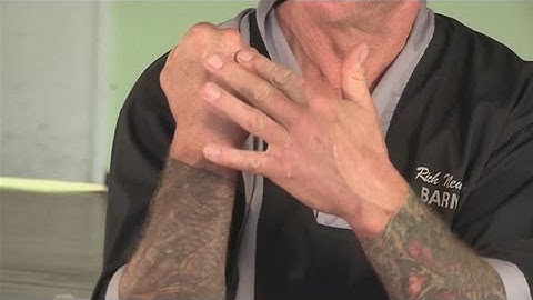 How To Do A Backfist