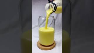 The best yellow smoothie I've tasted! Fresh Juice Blender