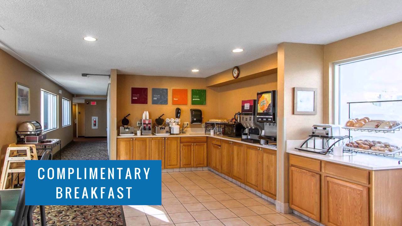 Comfort Inn At The Zoo Omaha Ne Youtube