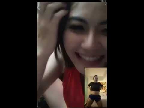 BIGO LIVE HOT cwe cantik goyang hot bareng tuyul