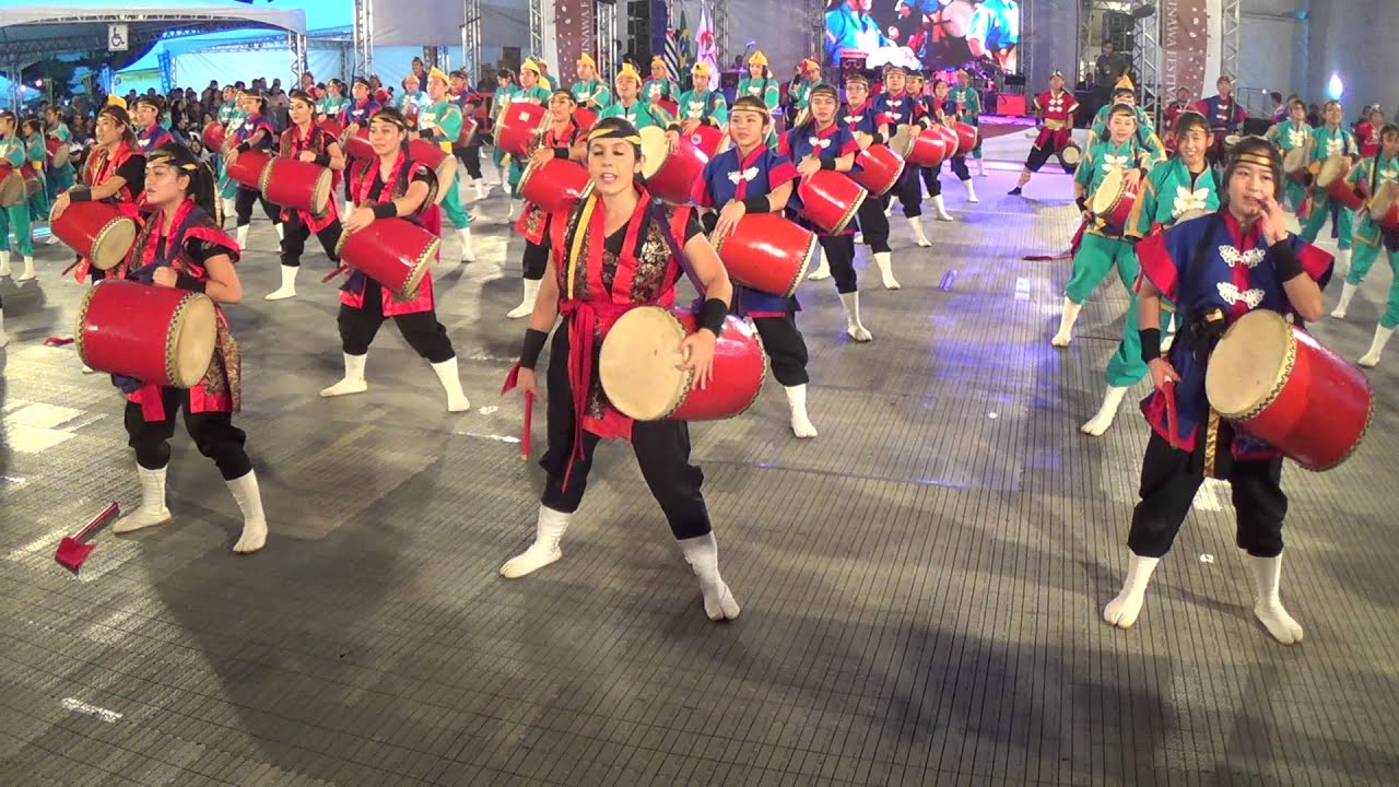 13ºOkinawa Festival 2015-Requios Gueinou Doukoukai-part 3