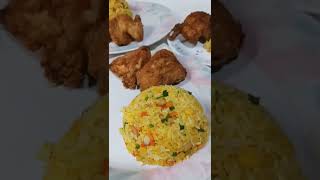 GOLDEN FRIED RICE WITH  FRIED CHICKEN