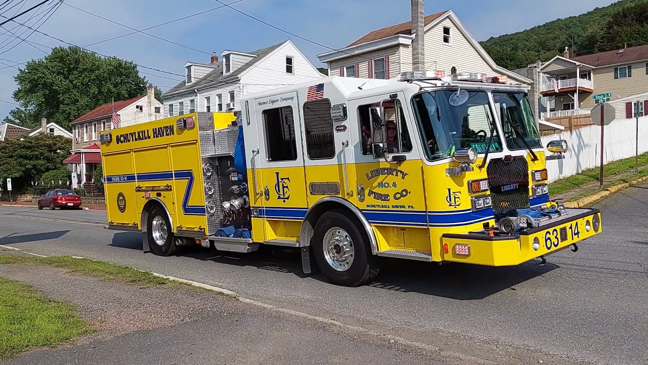 07/24/21 - Palo Alto East End Fire Company Engine 5716 Housing Parade