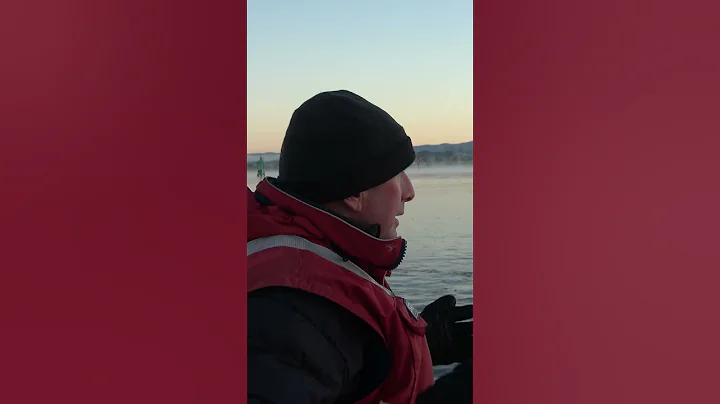 Getting well connected in a single scull #rowing #sculling #rowingclub