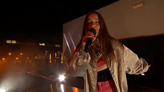 Sigrid - Mirror (live on a rooftop)