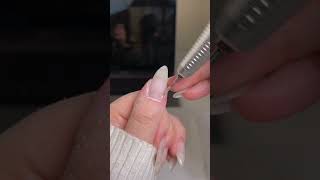 natural nail fill with my non dominant hand 🤍