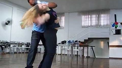 Leo Neves e Layssa Liebscher -  6° workshop Zouk in Motion