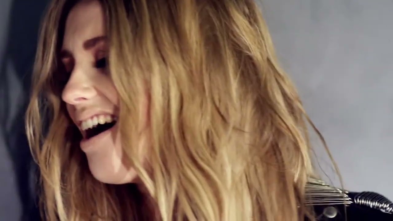 Ella Henderson - Glow [Official Music Video]