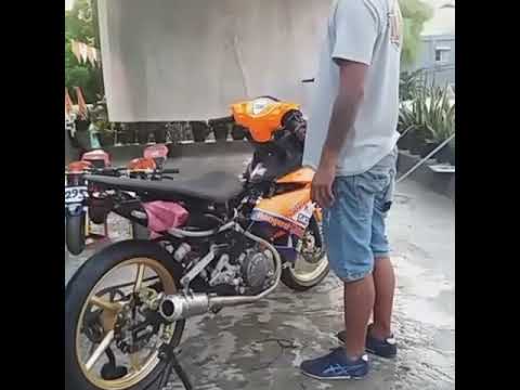 Motor jupiter mx 20jtan diubah total dari mesin, rangka, body menjadi ducati panigale harga 700jta... 