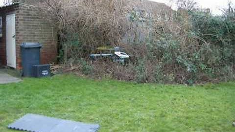 T Rex 450 se`V2 First Crash!!! 26 01 09