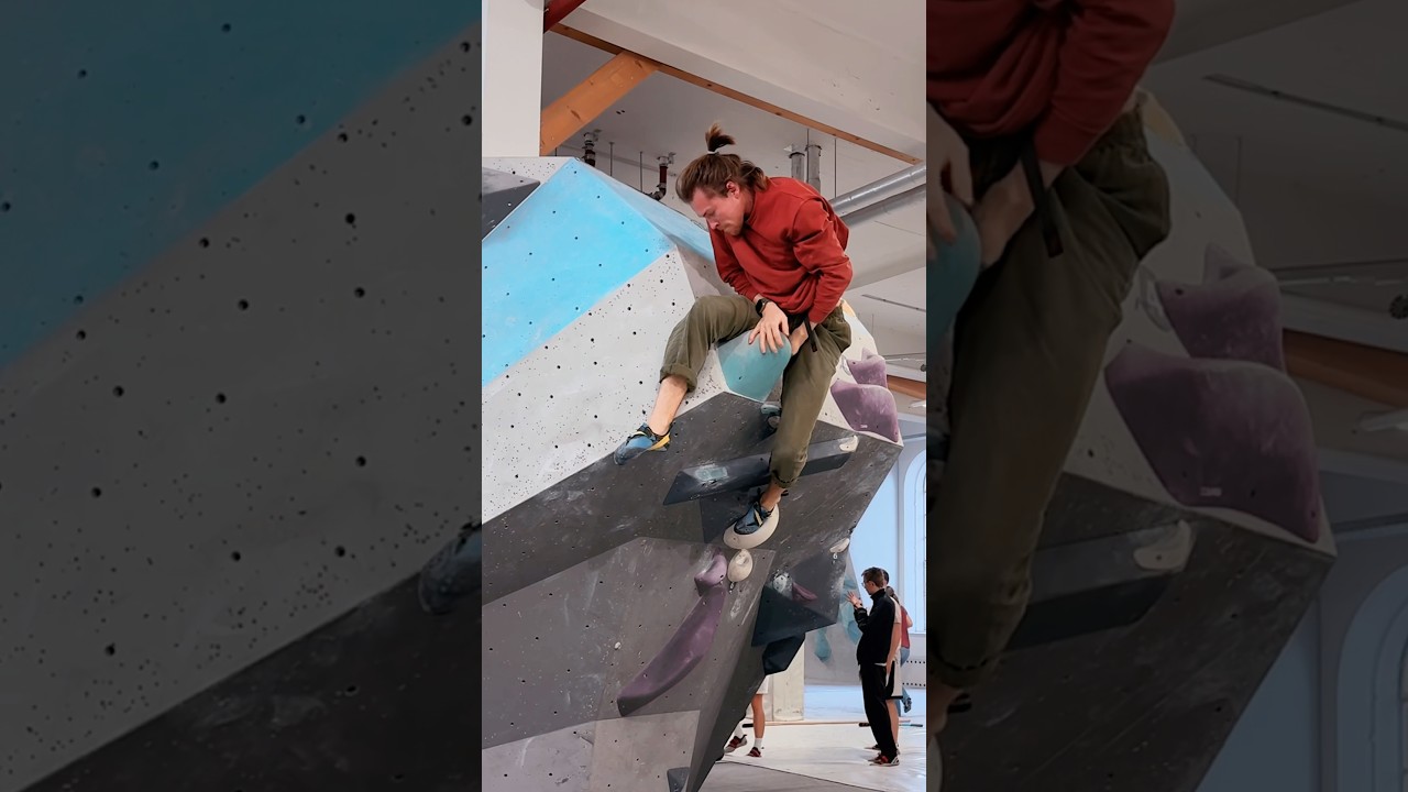 Присел на зацепку