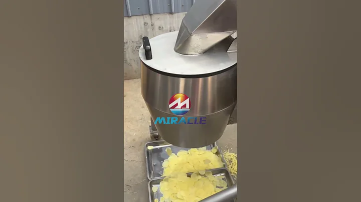 See how fast this potato slicer is! #potatoslicer #potatochips