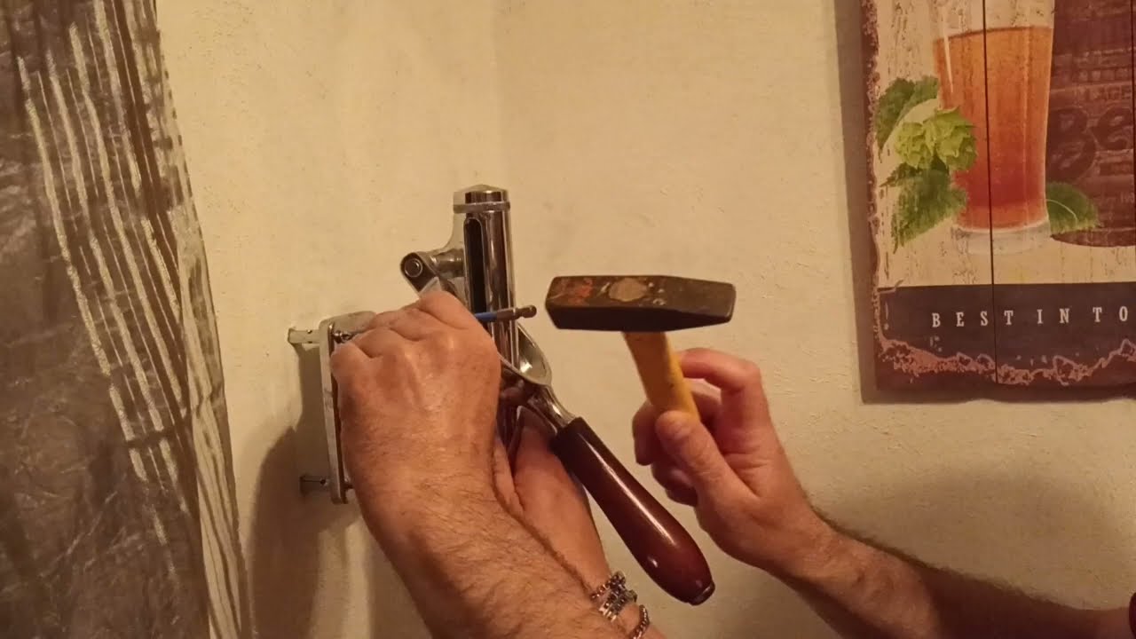 Rumore del martello  #rumore #martello