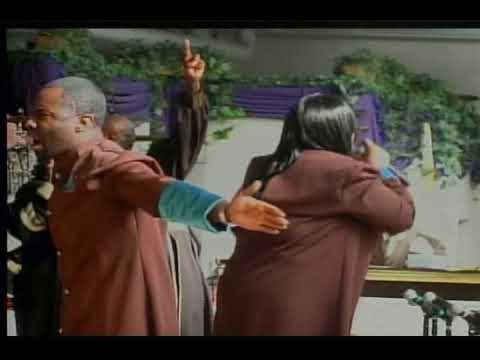 Antonio Clark and New Mercy singing "No Greater Lo...