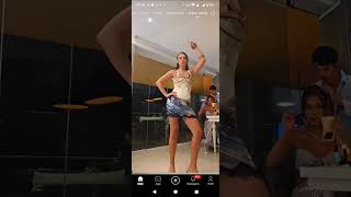 Maisa Silva Dançando