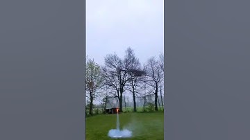 model rocket fail #shortvideo #fail #fails #shorts #nederlands #modelrockets #modelrocket #karma #ko