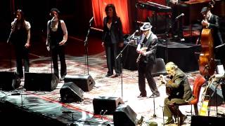 Leonard COHEN Le Partisan live in Paris 2009 chords