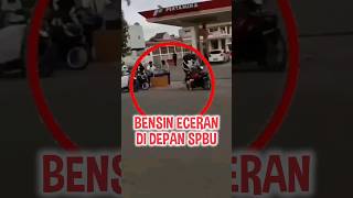 Trik marketing, jual bensin eceran di depan SPBU #aneh #unik #adaadaaja
