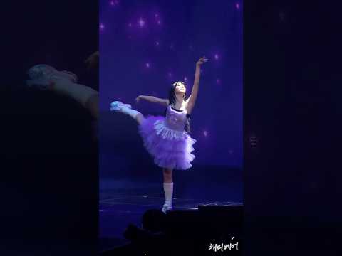 LE SSERAFIM Kazuha Swan Song Opening Ballet Sequence Seoul Fan Meeting D1 2024 05 11