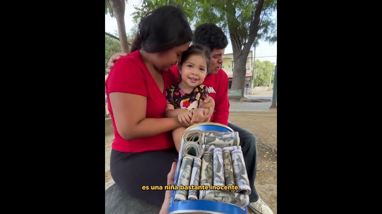 Le dimos Recompensa Millonaria a hermosa familia que recién estaban comenzando 😭Nos hizo llorar