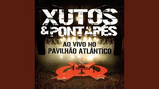 Video thumbnail of "Xutos & Pontapés - Enquanto a Noite Cai (Ao Vivo)"