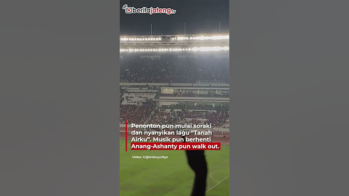 Heboh! Penonton Soraki Anang Ashanty saat bernyanyi diakhir pertandingan #shorts #timnasindonesia