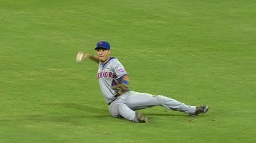 NYM@PHI: Flores dives, drops ball, still nabs Howard