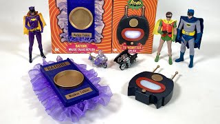 1966 TV Batman and Batgirl Prop Replica NECA Transmitter and Walkie Talkie VERY COOL