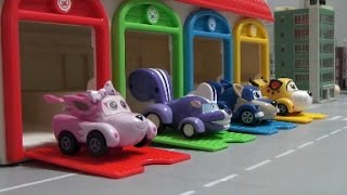 브루미즈 차고지 장난감 놀이 Vroomiz Garage Toys