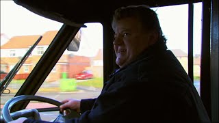 Davie the Dial-a-Bus Driver | All Scenes | Still Game Clips