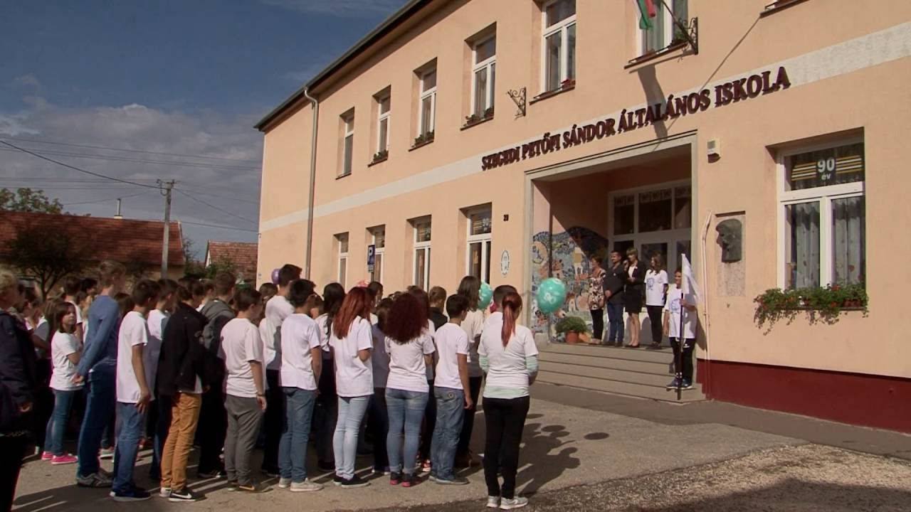 szabadszállás petőfi sándor általános iskola skola gyoemrő