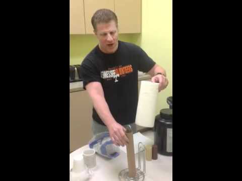 How to change the paper towel roll - YouTube