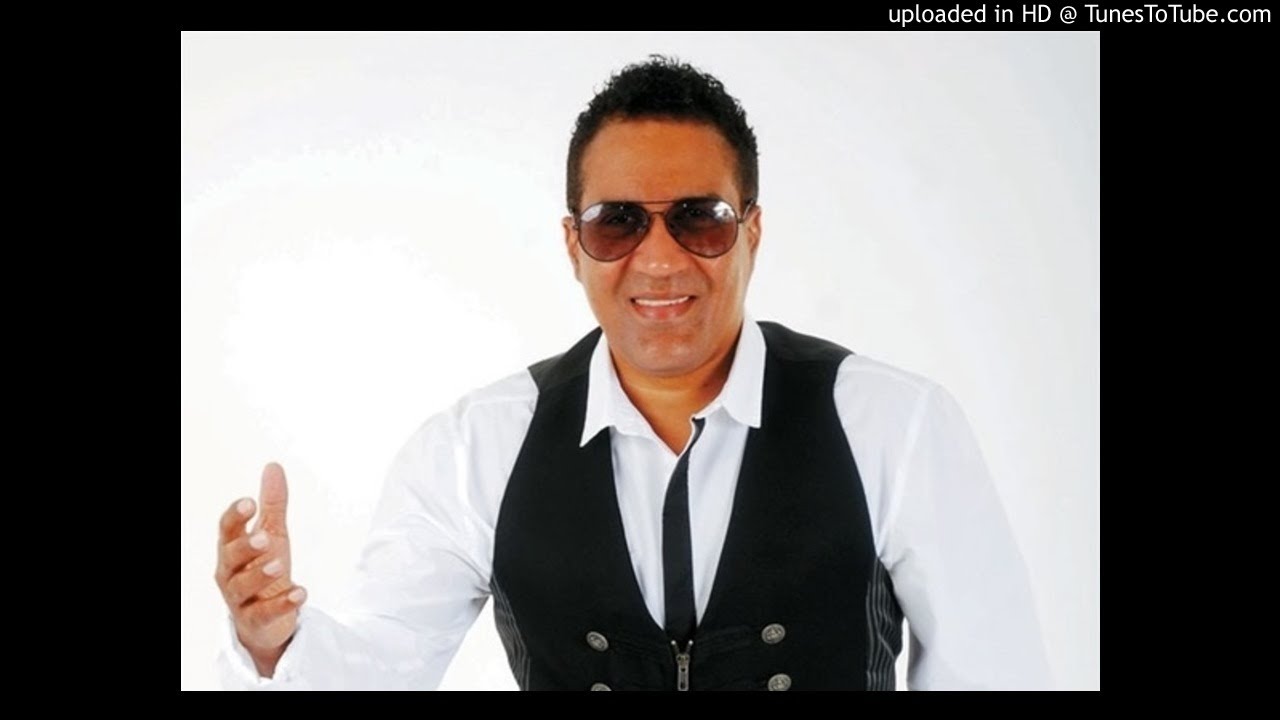 Kinito Mendez - A Caballo - YouTube