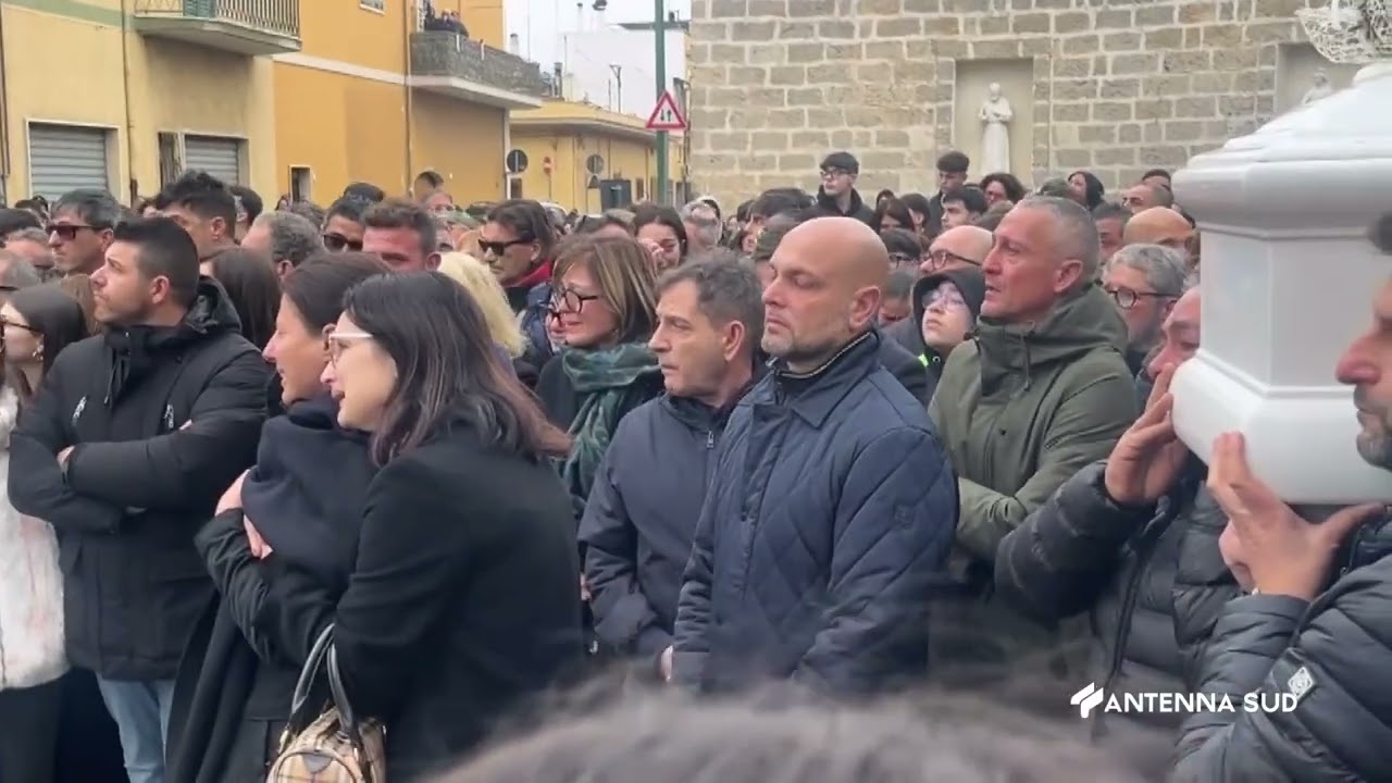 27 FEBBRAIO 2024   LATIANO   L'ULTIMO SALUTO A MATILDE CHIONNA LA 16ENNE MORTA IN UN INCIDENTE STRAD