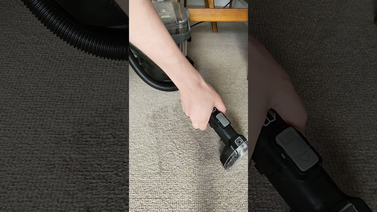 BISSELL SpotClean HydroSteam 3689F | Food Mess 