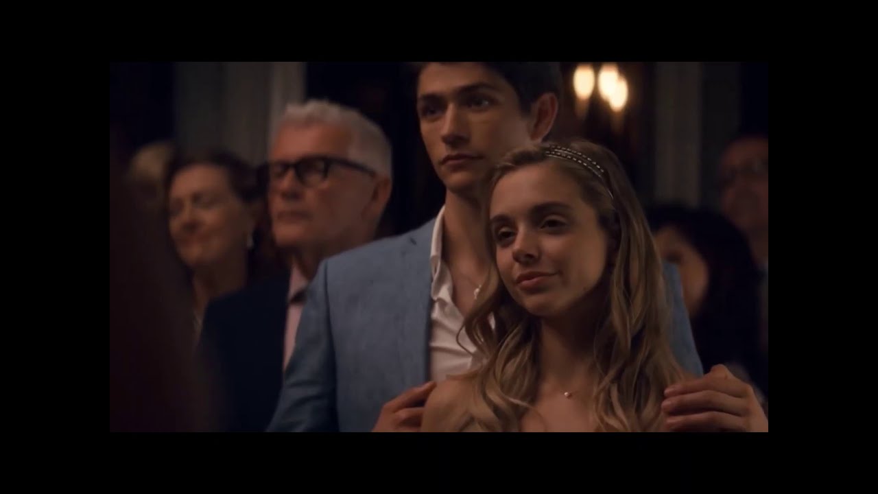 7 Rings - Bette Tiny Pretty Things - Netflix - Ariana Grande 💄