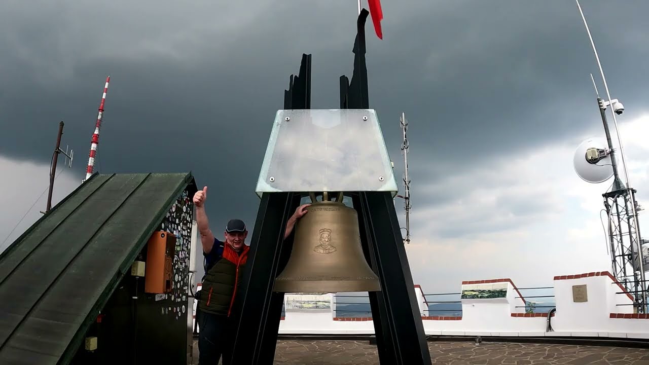 PRZEDGÓRZE SZUMOWSKIE BLANSKY LES KLET 1084 {ROZHLEDNA} 4K