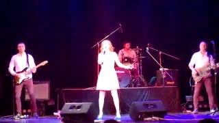Юлия Савичева - Любить больше нечем (г. Лесной, 17.03.2015 г) Юлия Савичева - Любить больше нечем (г. Лесной, 17.03.2015 г)