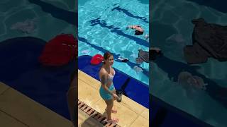 Ensuciando Las Cosas De Mi Hermana.