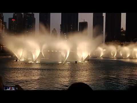 Khalifa Lake Dancing Water Fountain/ Dubai UAE
