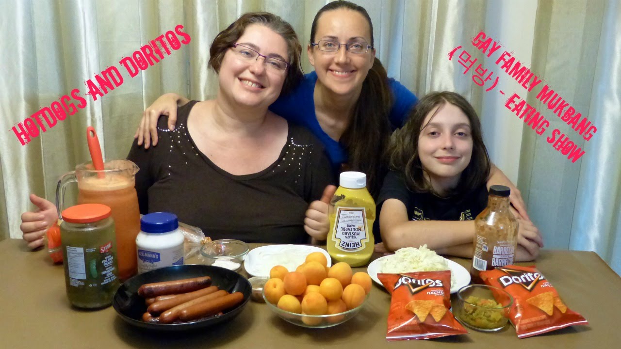 Hotdogs And Doritos | Gay Family Mukbang (먹방) - Eating Show