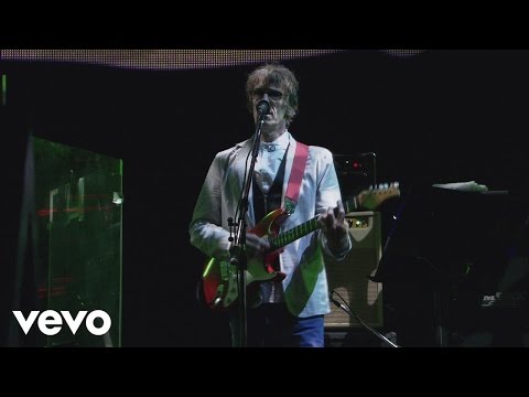 Luis Alberto Spinetta - A Estos Hombres Tristes (En Vivo)