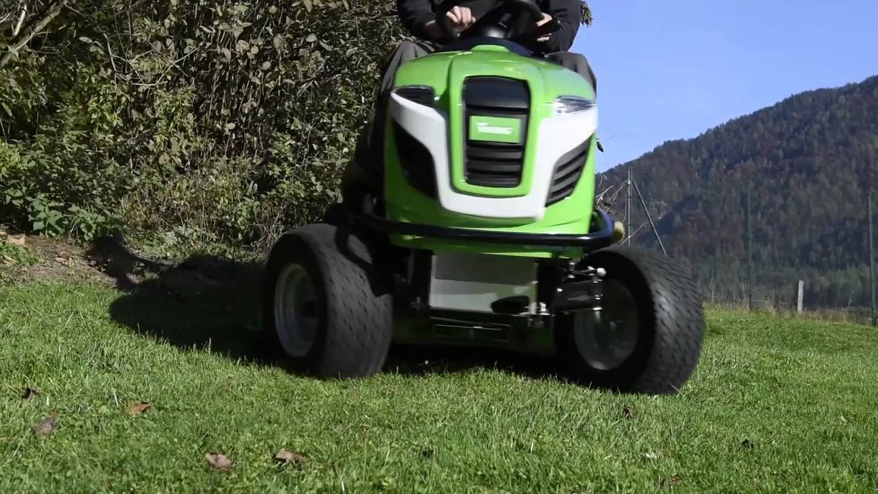 Videoanleitung Aufsitzmäher Grasfangkorb einfach entleeren YouTube