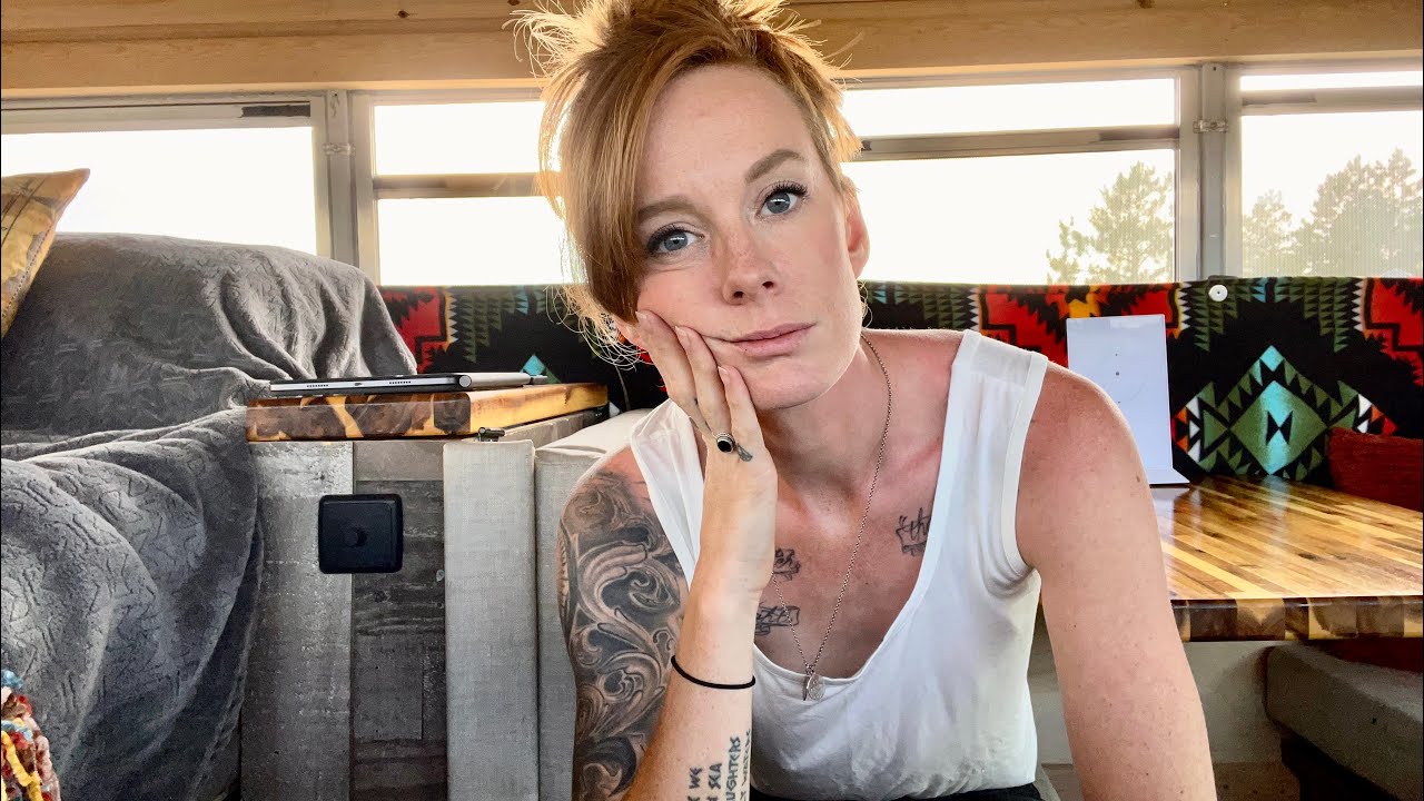 AN UNFORTUNATE GUEST | Bus Life