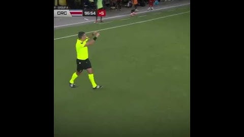 Que golazo había marcado Santiago Gimenez Lástima por el fuera de lugar.🤦🏻‍♂️#alwaysmexico#santiag